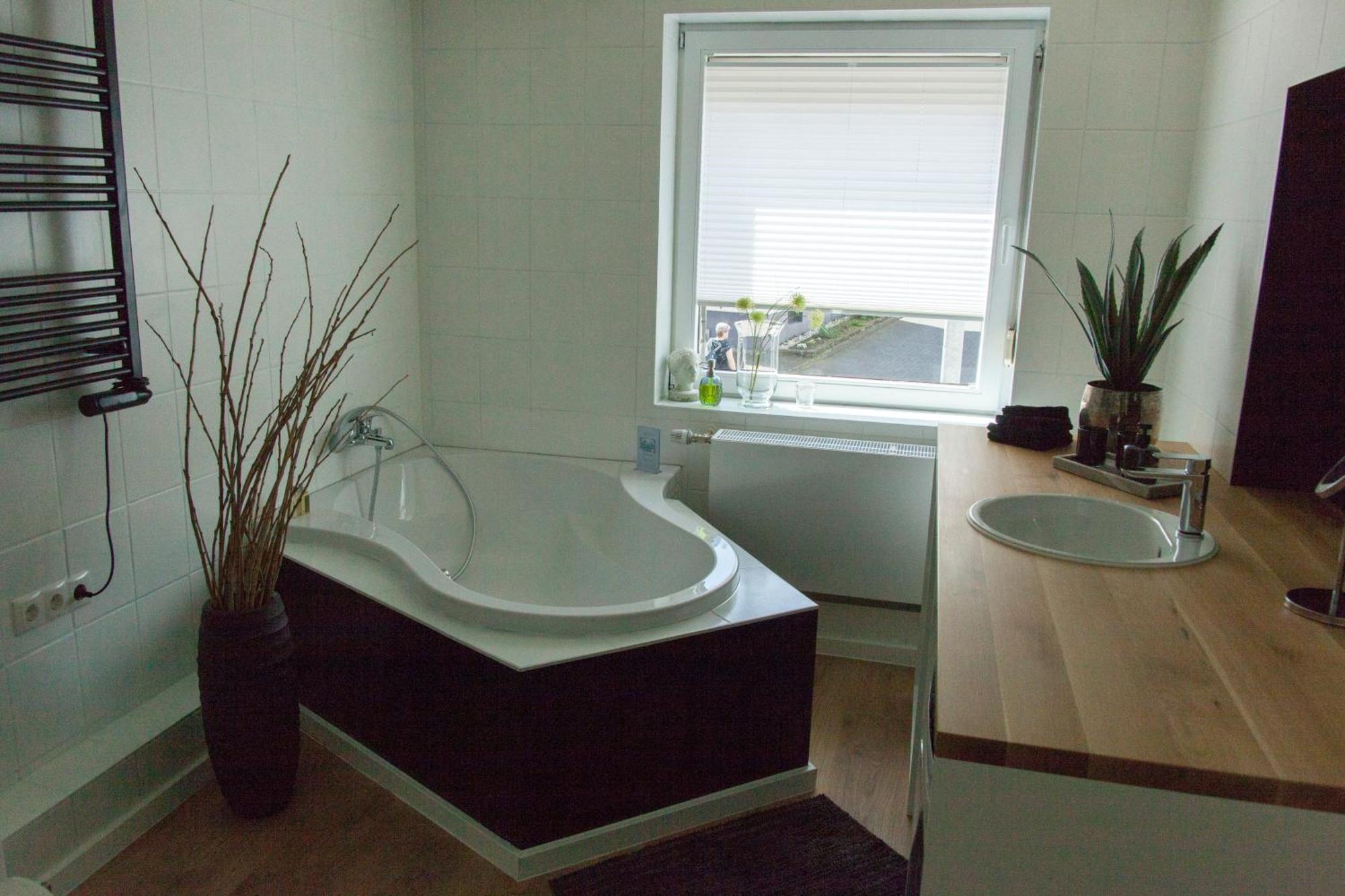 Ferienwohnung "Gaston" Mitten In Waldbreitbach エクステリア 写真