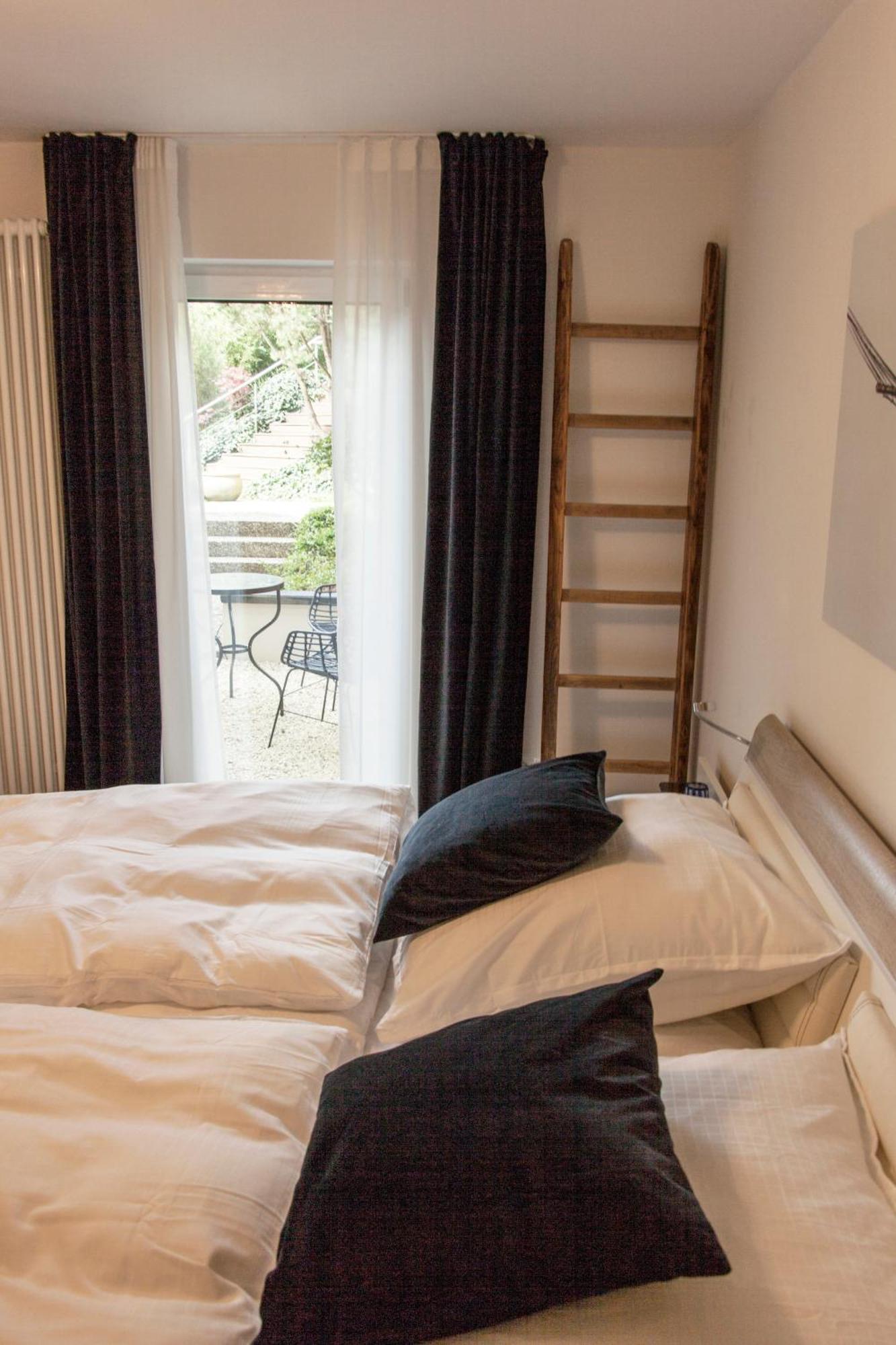 Ferienwohnung "Gaston" Mitten In Waldbreitbach エクステリア 写真